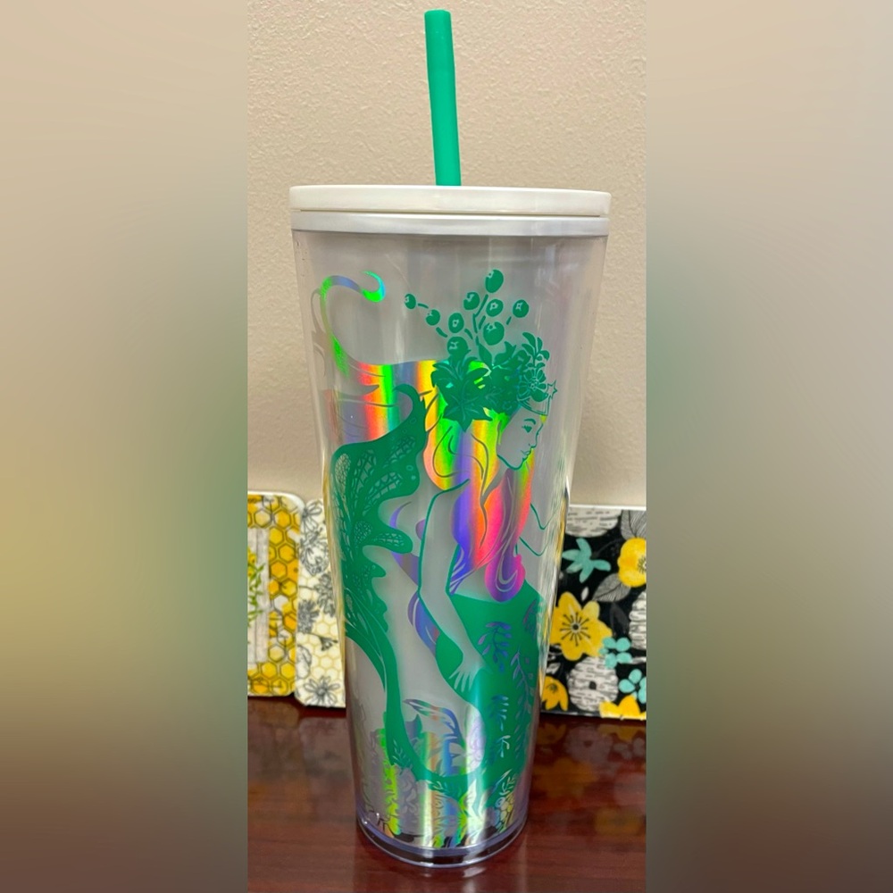 STARBUCKS  2022 Holiday Mermaid Siren Venti Tumbler With Straw Like New